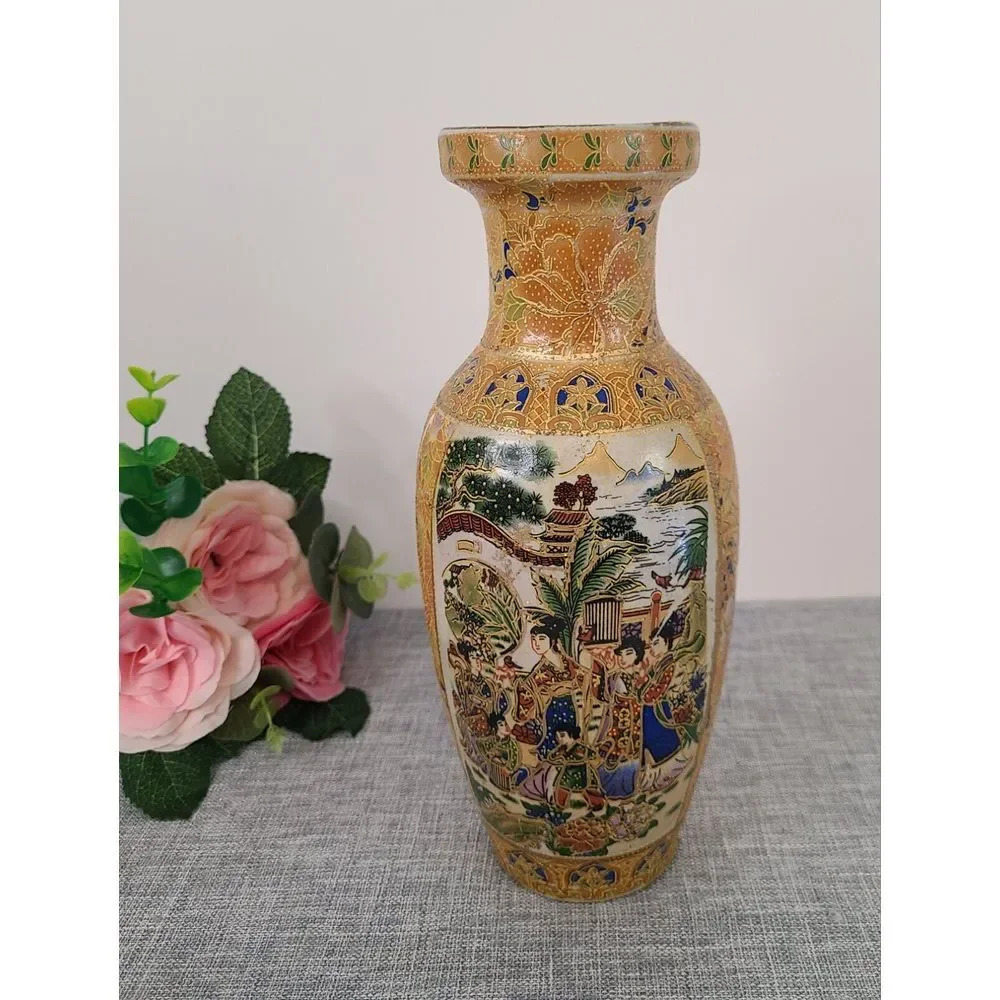 Vintage Satsuma Style Porcelain Asian Vase Gold Gilded Japan Hand‎ Painted